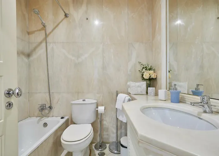 Charming Marques Apartment