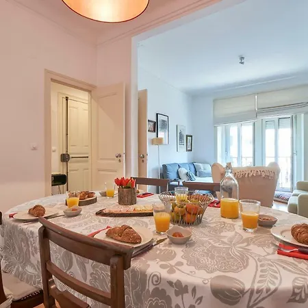 Charming Marques Lisboa